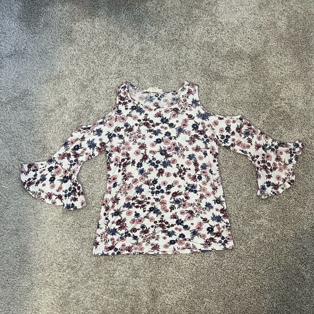 Floral Bell Sleeve Top